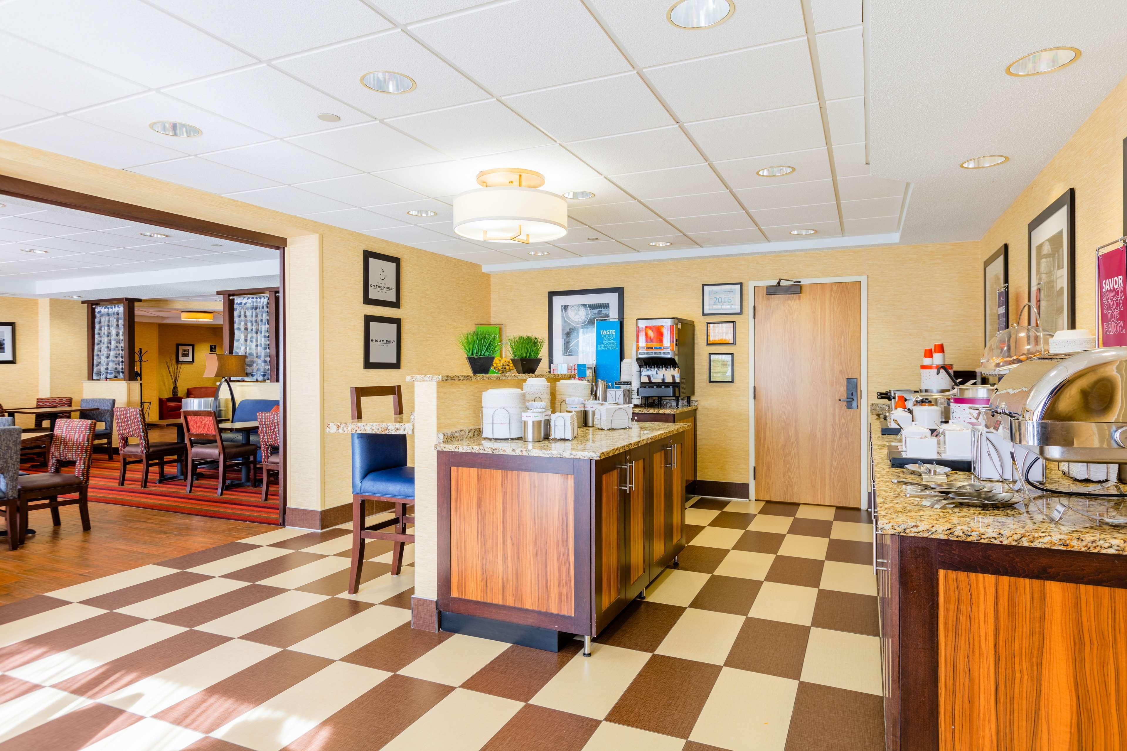 Hampton Inn St Charles St Peters Saint Charles Экстерьер фото