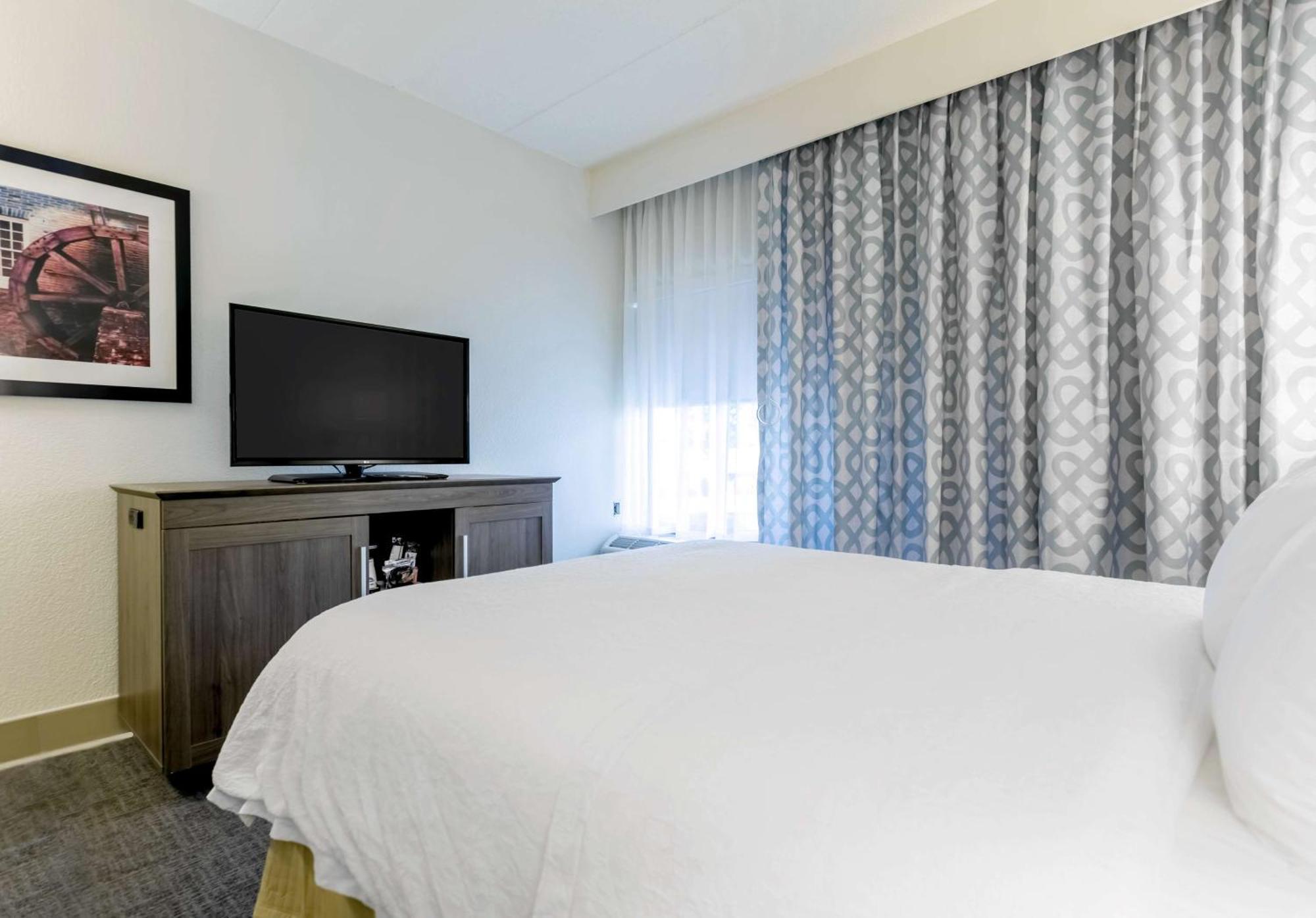 Hampton Inn St Charles St Peters Saint Charles Экстерьер фото